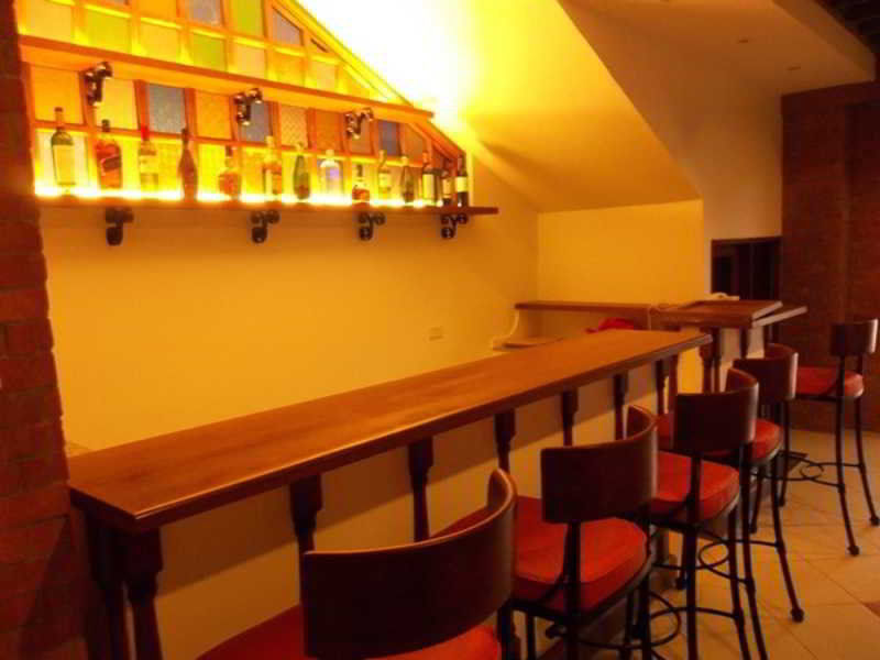Hotel Emilia Davao City Buitenkant foto
